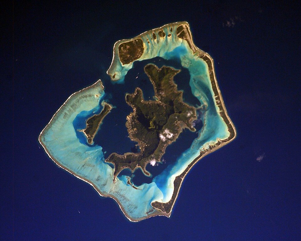 Bora Bora — Mont Otemanu